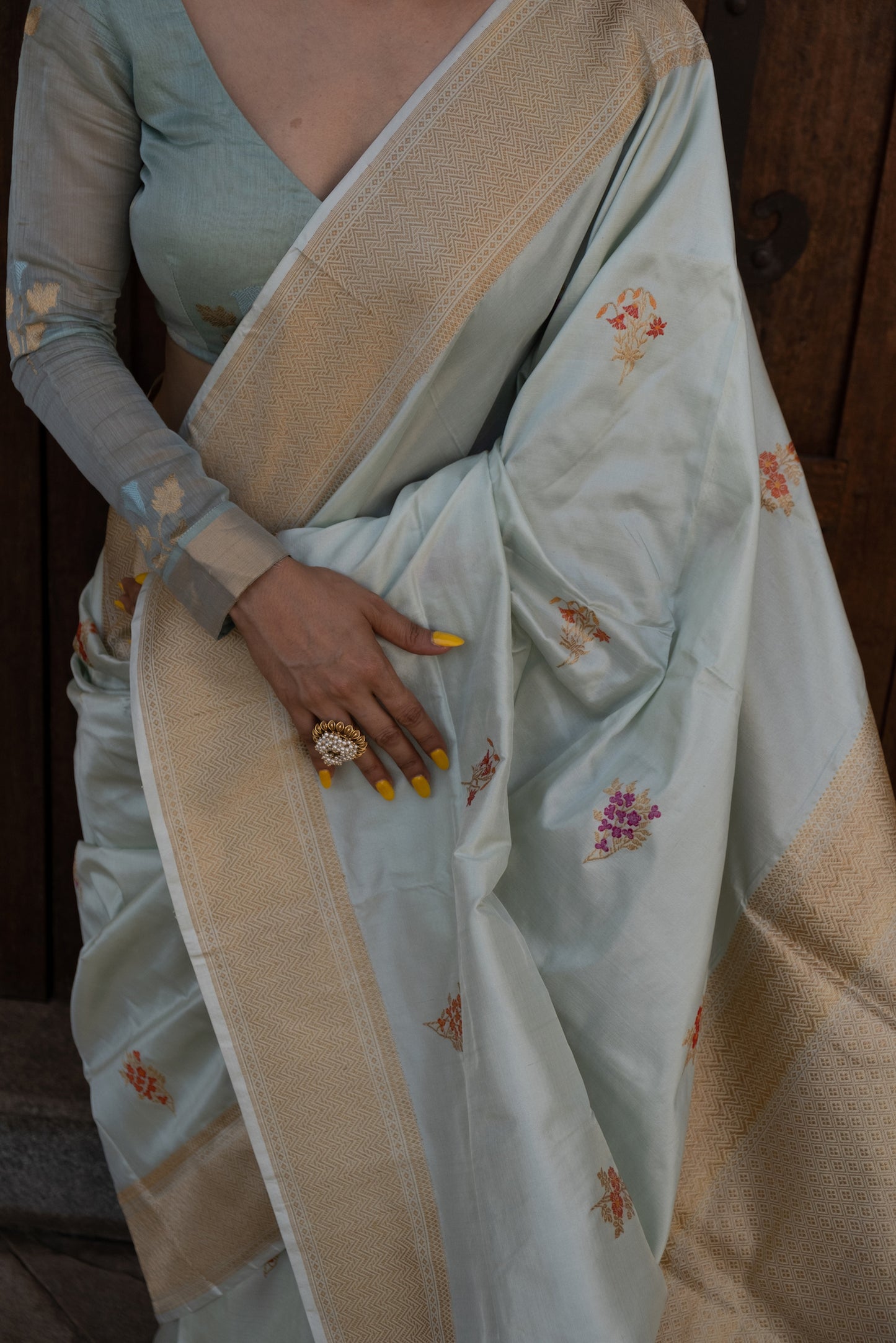 Light Sage Green Colour Handwoven Kadwa Katan Silk Banarasi Saree