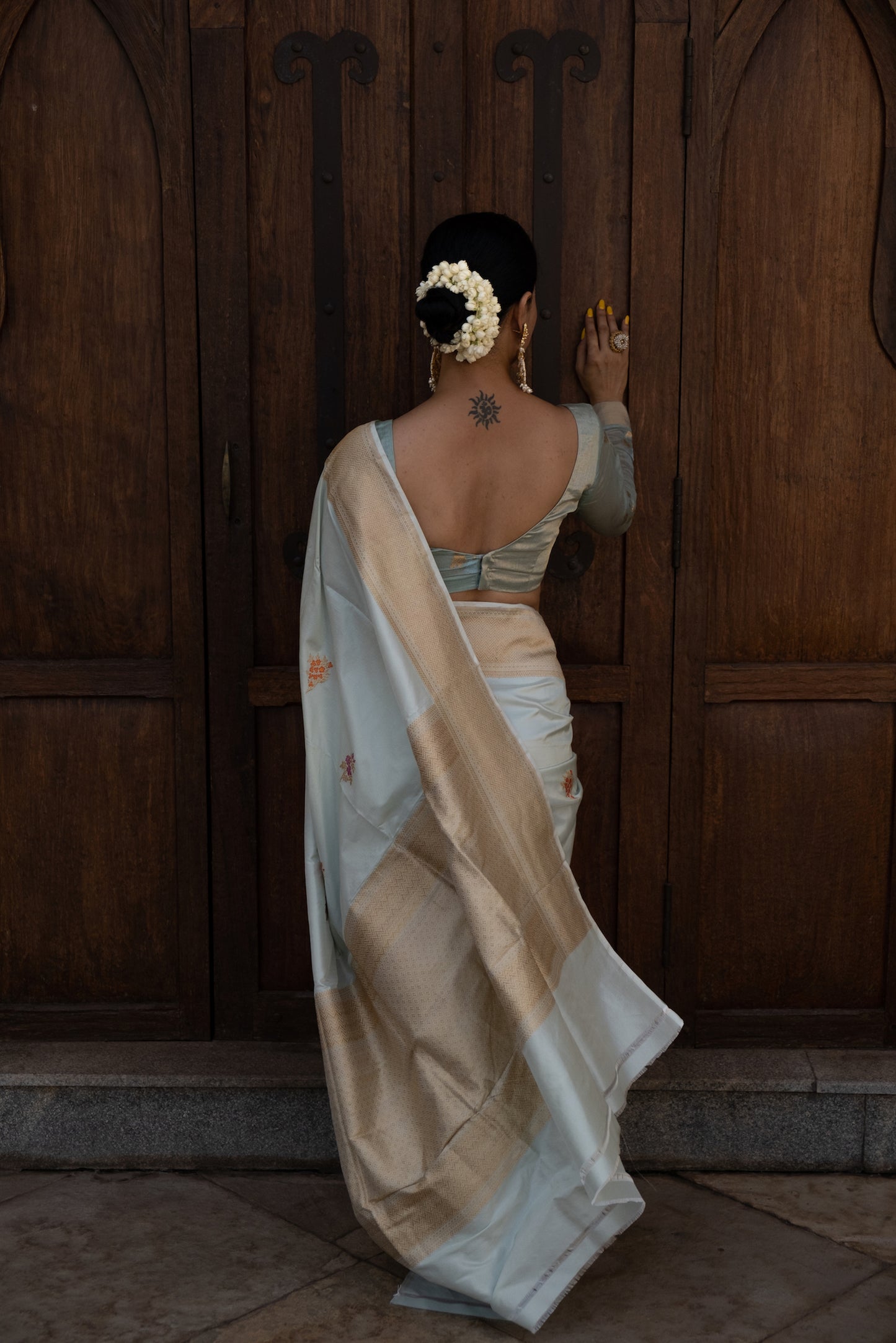 Light Sage Green Colour Handwoven Kadwa Katan Silk Banarasi Saree