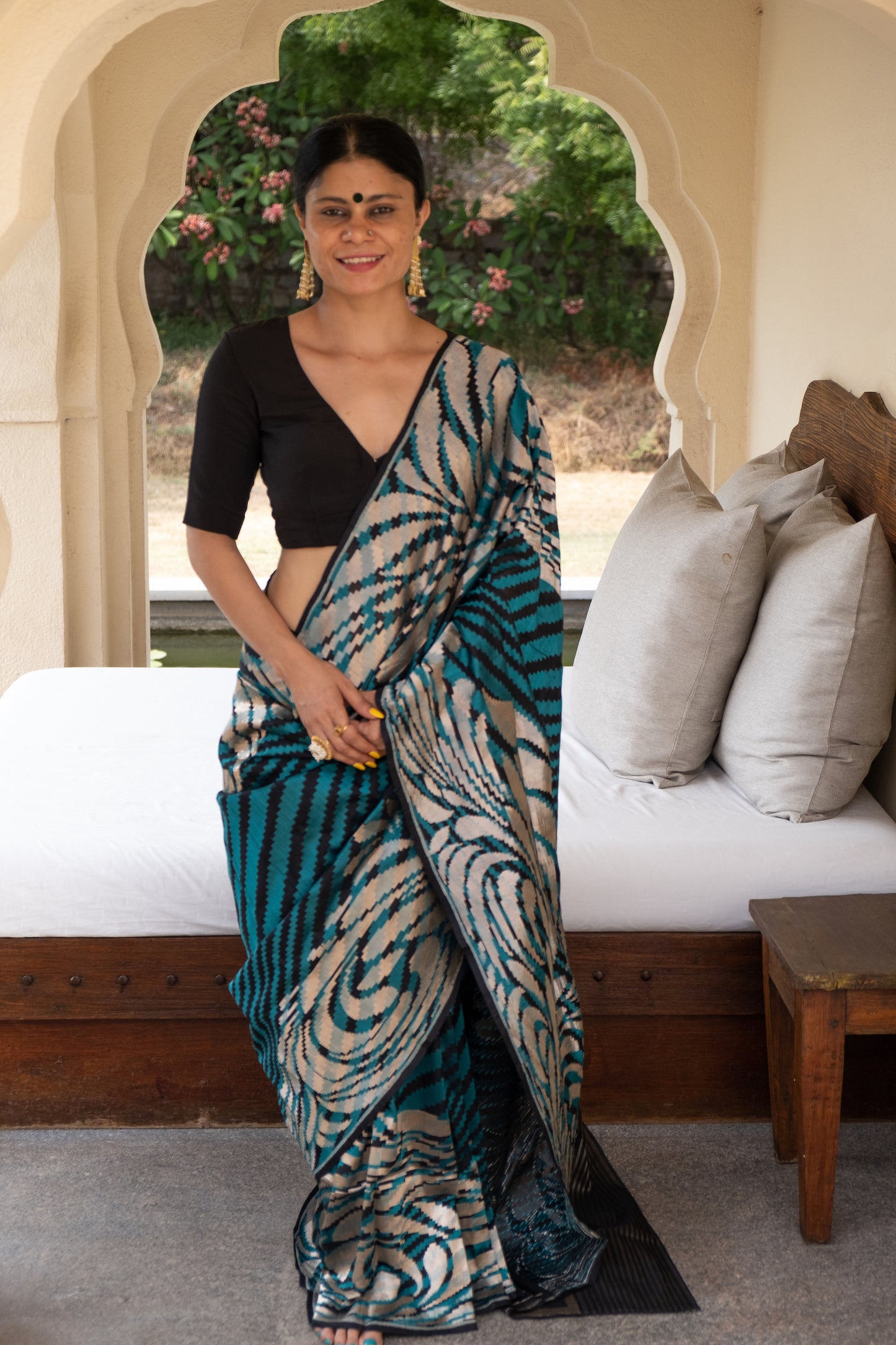 Bottle Green  Colour  Handloom Katan Silk Banarasi  Designer Saree